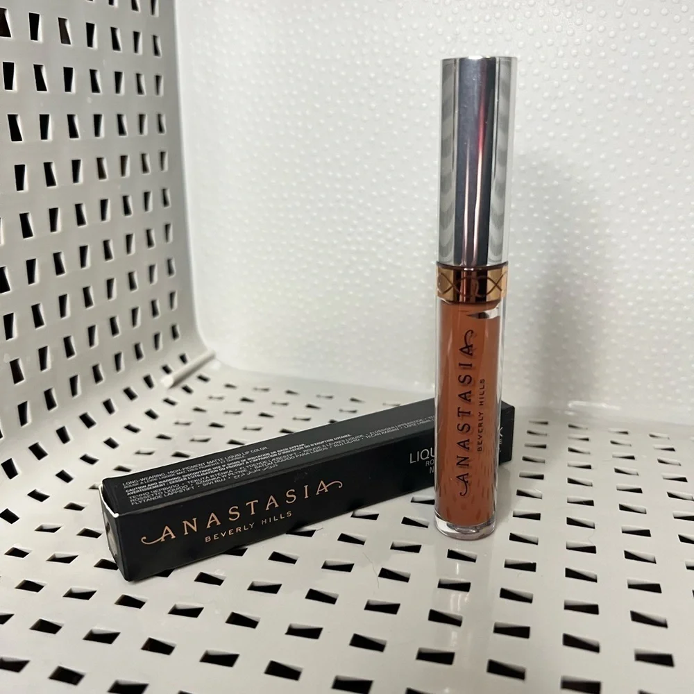 Anastasia Beverly Hills Discontinued Liquid Lipstick in Malt, Matte Finish
